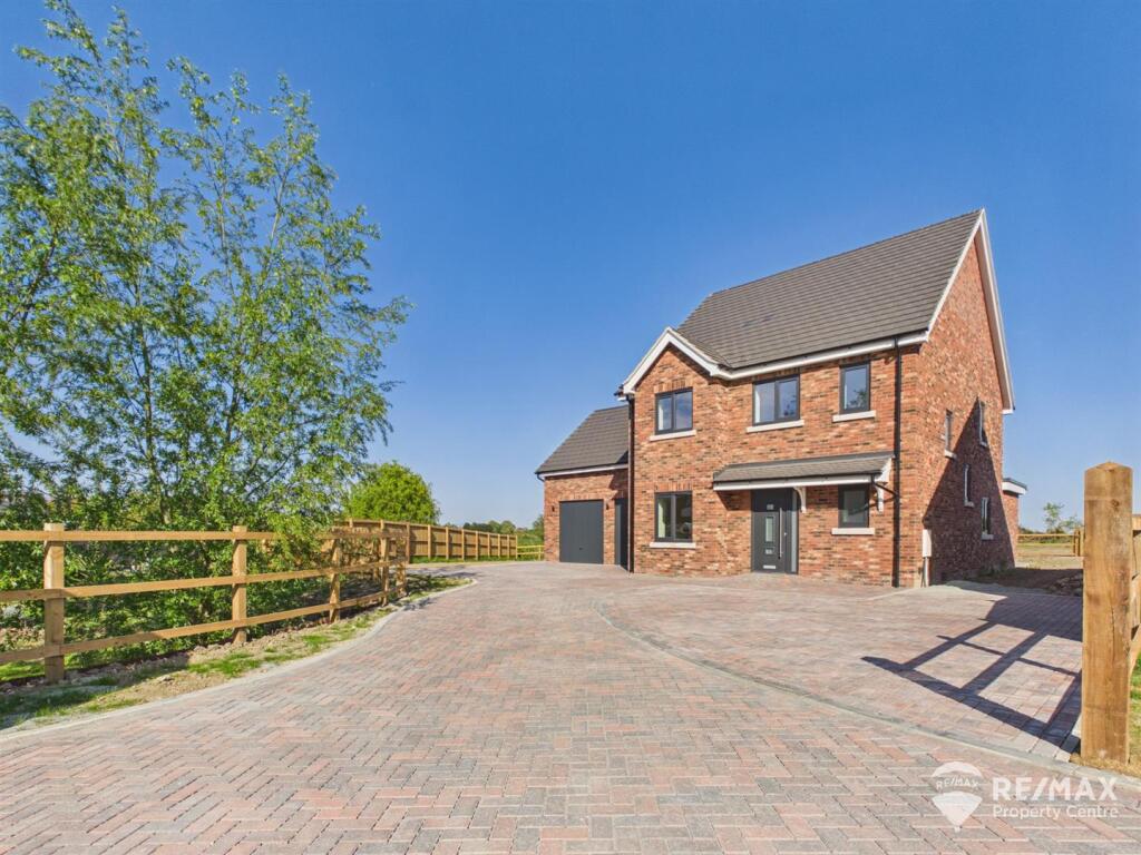 Main image of property: Oakley Gardens, Little Oakley, Harwich