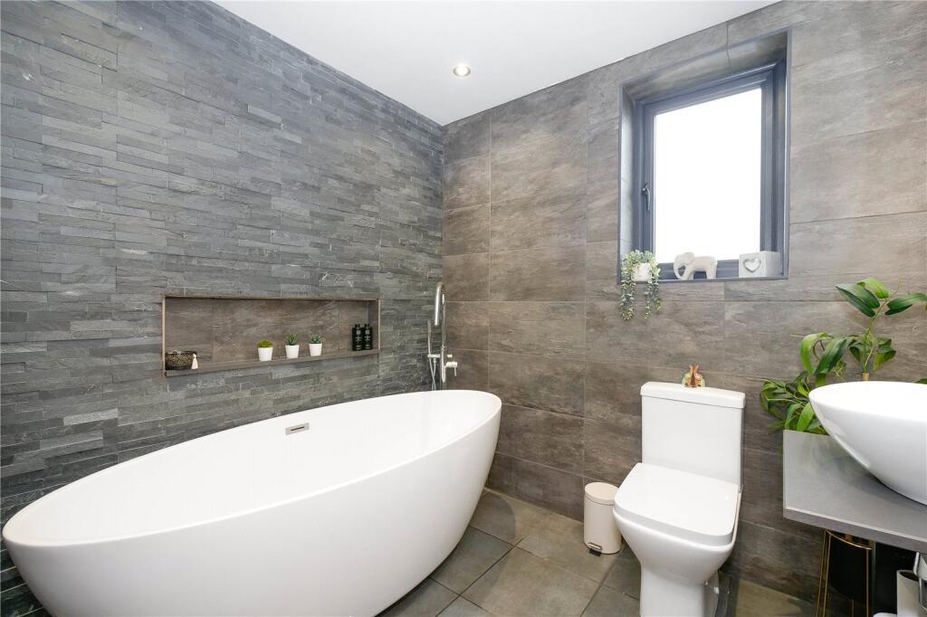 Additional image 9 of Temple Rhydding Drive, Baildon, Shipley, West Yorkshire, BD17