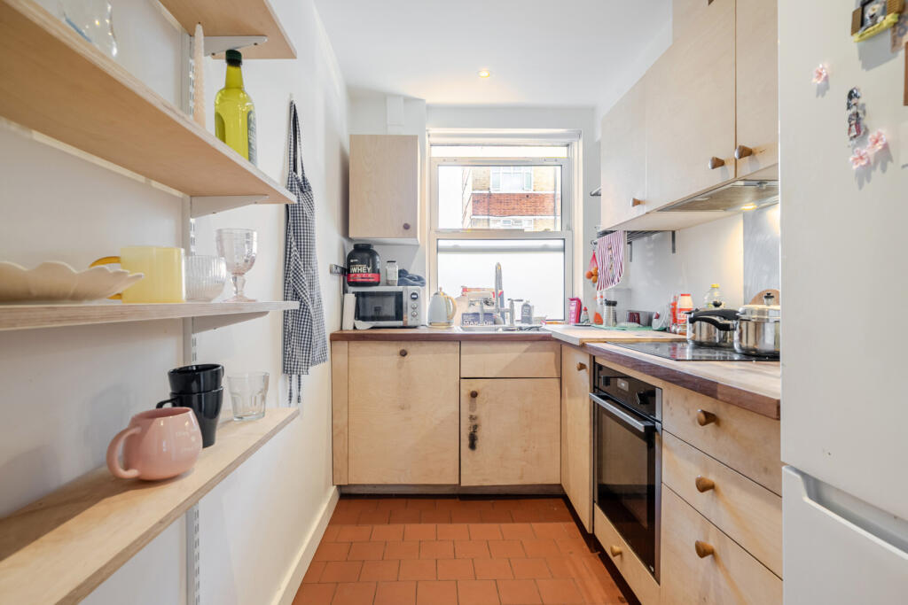 Apartment in London - View 4