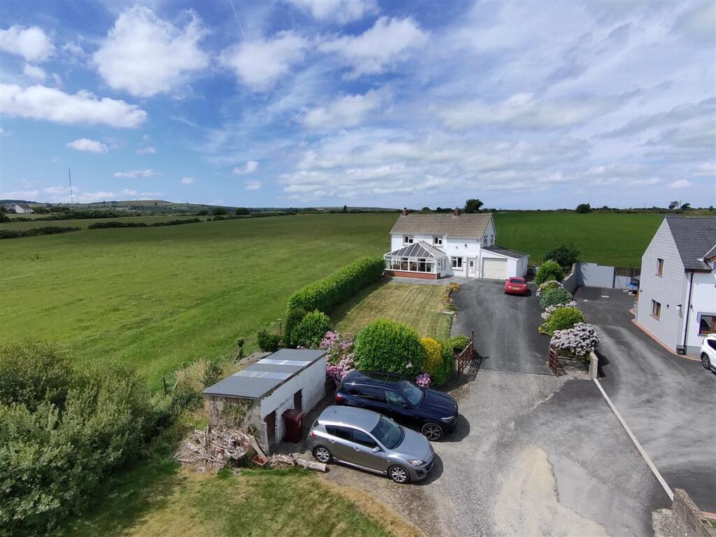 Main image of property: Hermon, Glogue