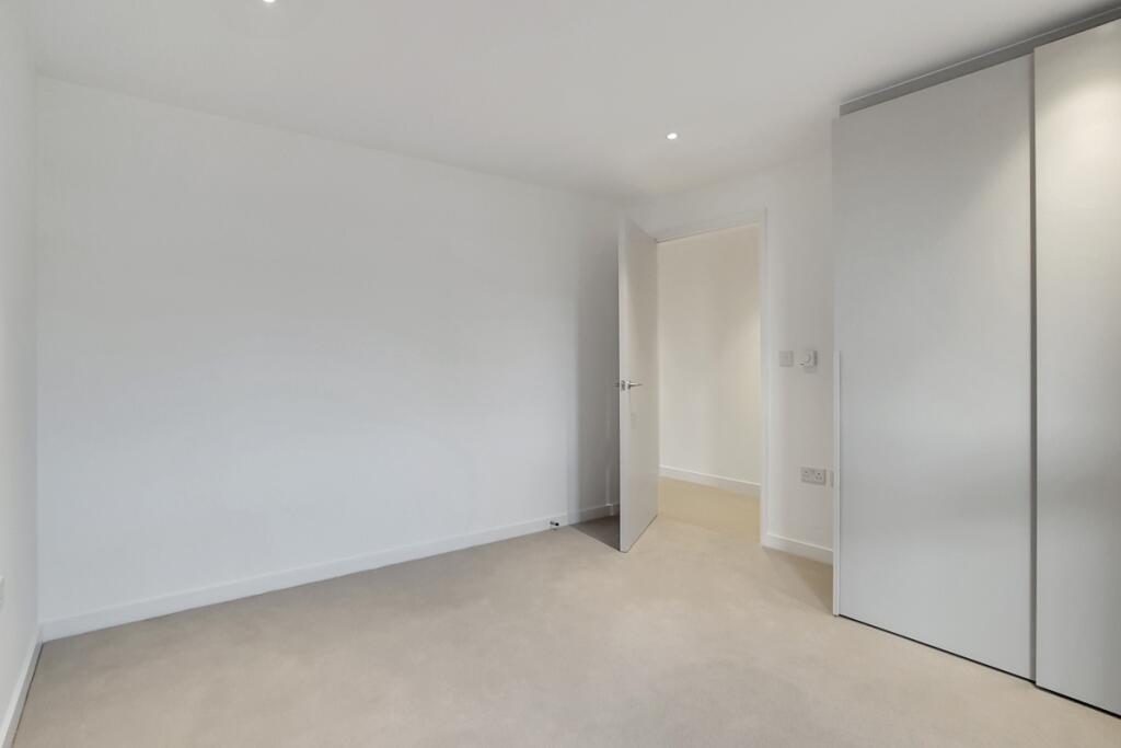 Apartment in London - More