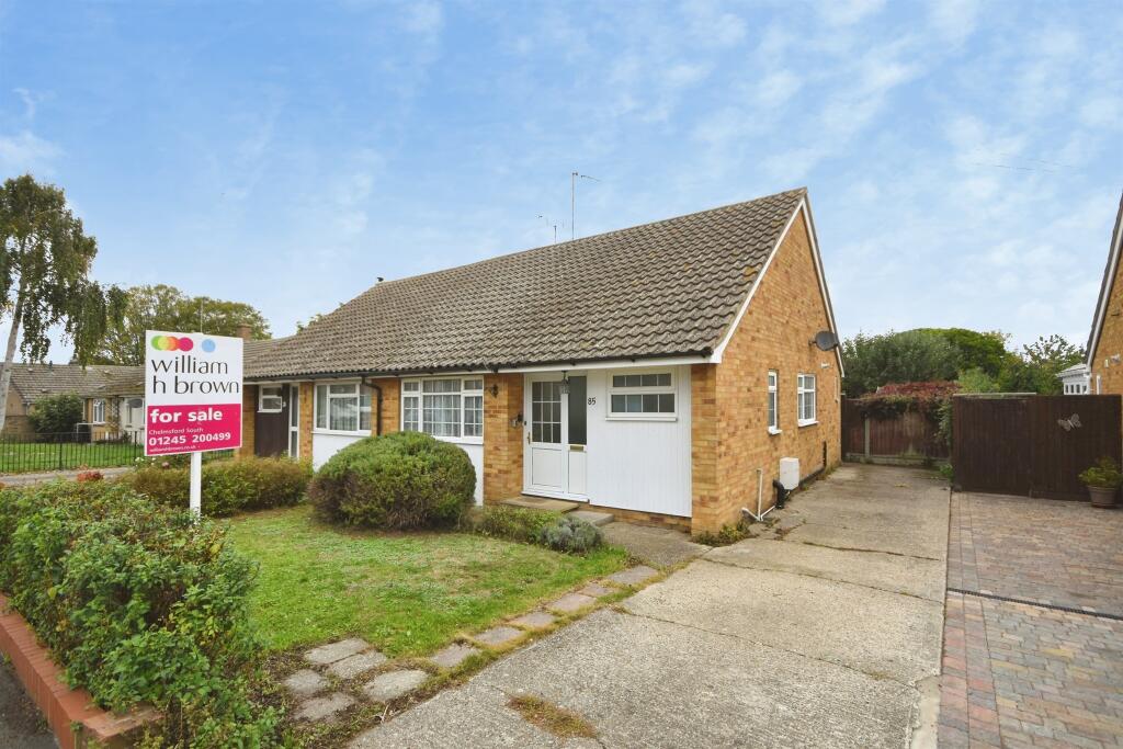 Bramwoods Road, Great Baddow, Chelmsford photo 2