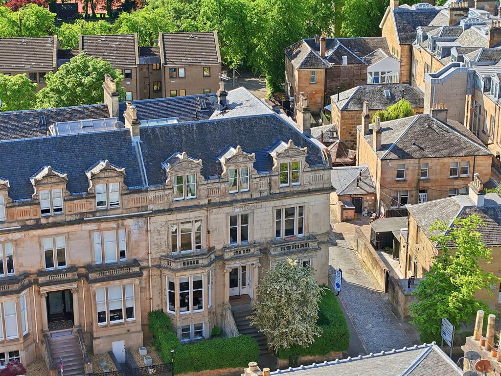 Main image of property: 0/1 10 Hyndland Road, Hyndland, G12 9UP