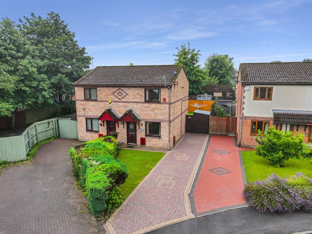 Main image of property: Caerphilly, CF83