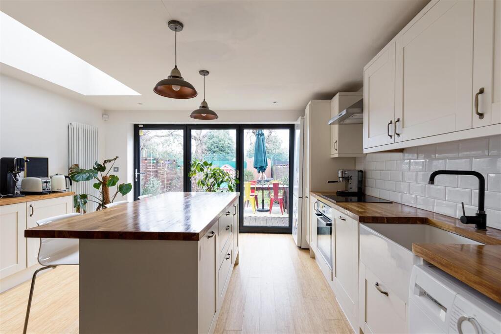 Gosport Road, Walthamstow photo 3