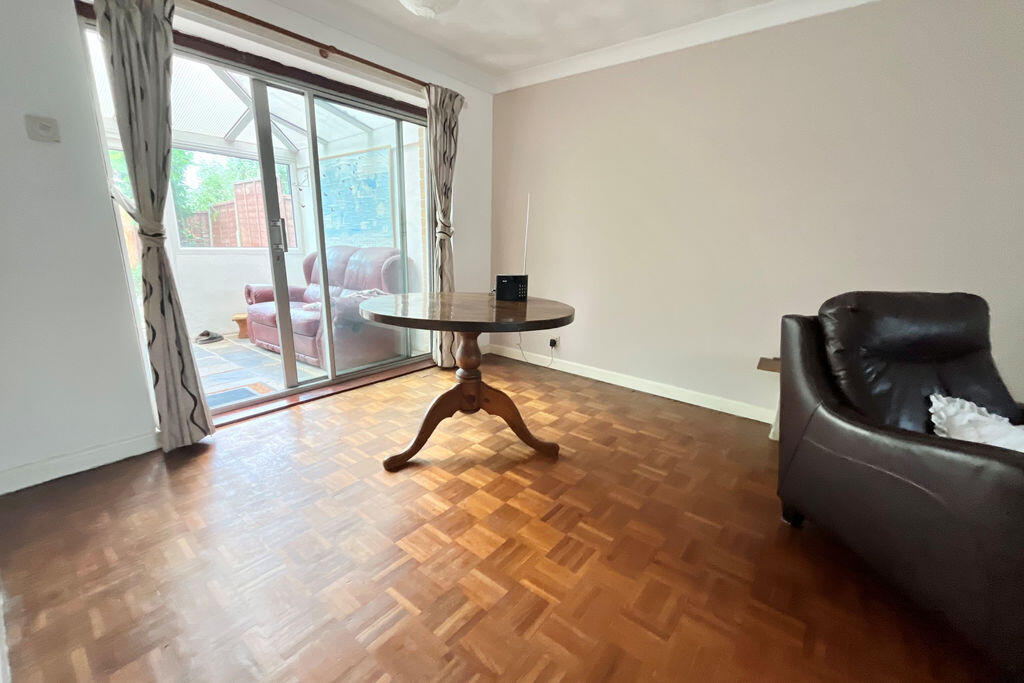 House in Gosport, Hampshire - View 5