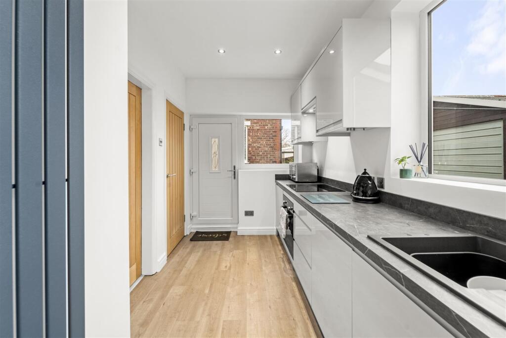 House in Trafford, Greater Manchester - More