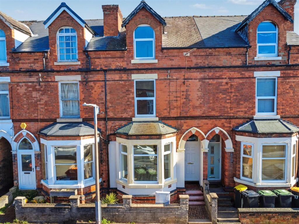 Main image of property: Collington Street, Beeston, Nottingham