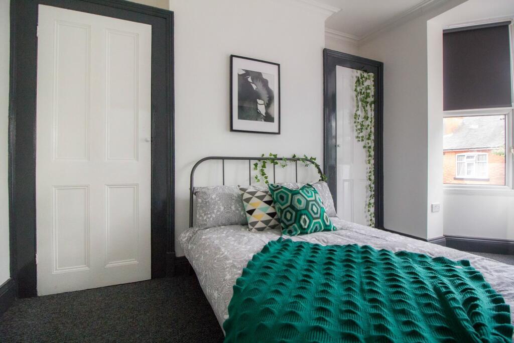 Main image of property: Fosse Road South, Leicester, 