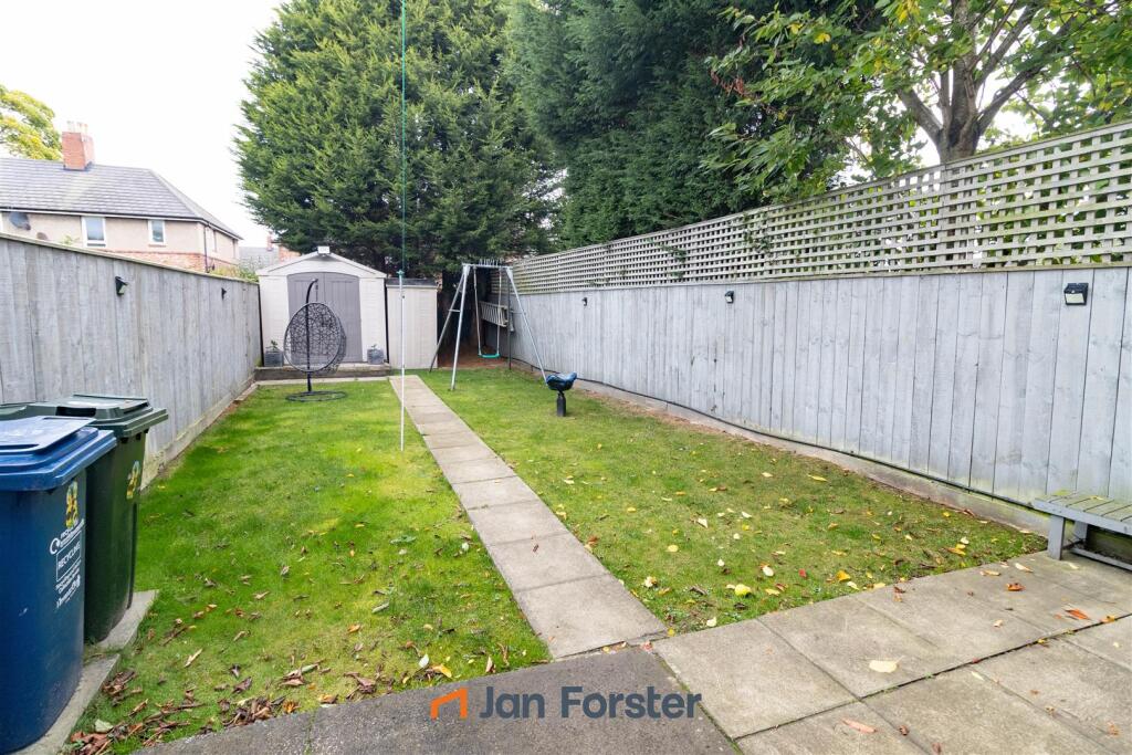 House in Newcastle upon Tyne - More