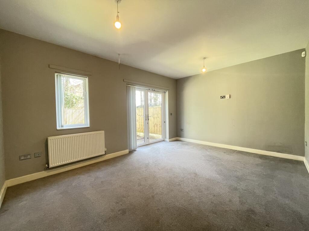 House in Nottingham, Nottinghamshire - View 5