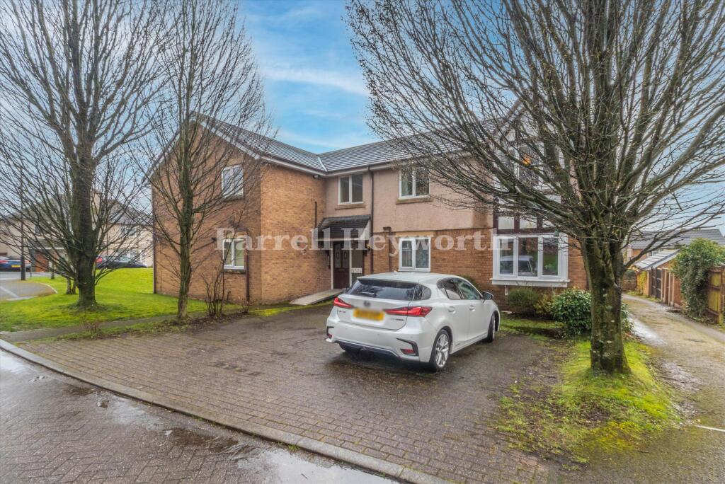 1-bed flat on Larchwood, Lancaster, £100,000