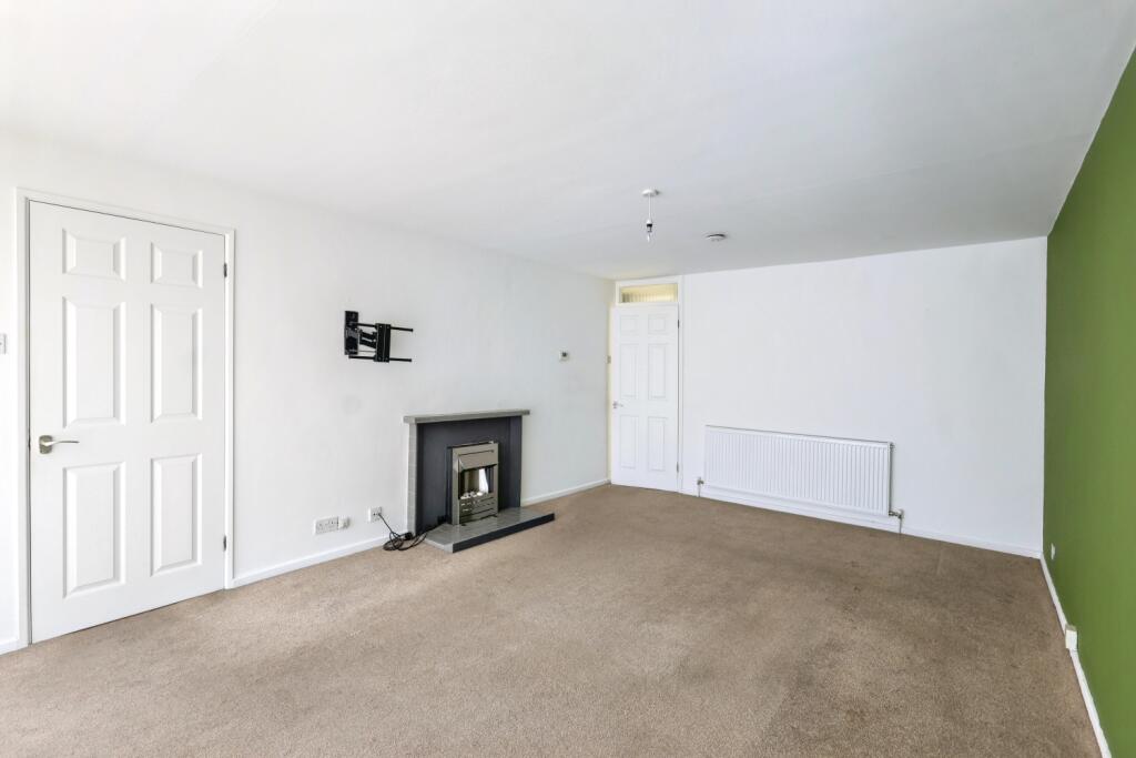 Dene Rise, Witney, Oxfordshire photo 3