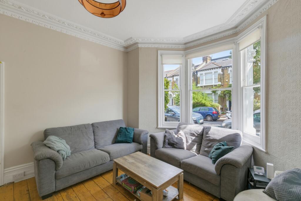 House in London, Wandsworth - View 4