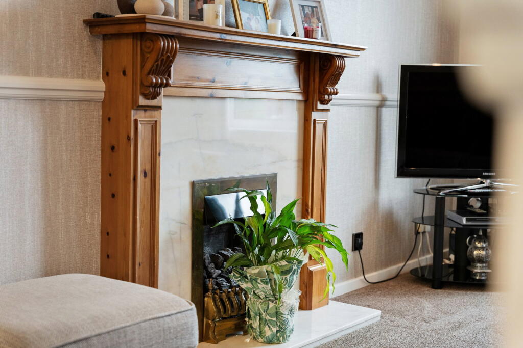 House in Wigan, Greater Manchester - More
