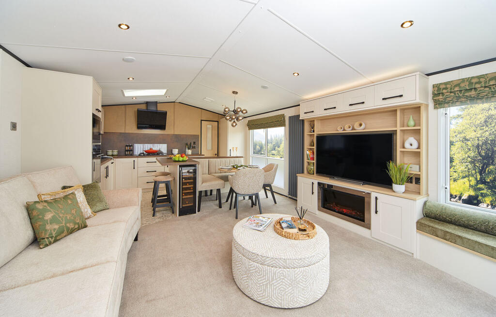 2-bed caravan on Carnaby - Grantly Lodge Brooklyn Holiday Park, Gravel Lane, Southport, Merseyside, PR9, £115,995