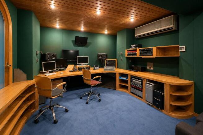sound room