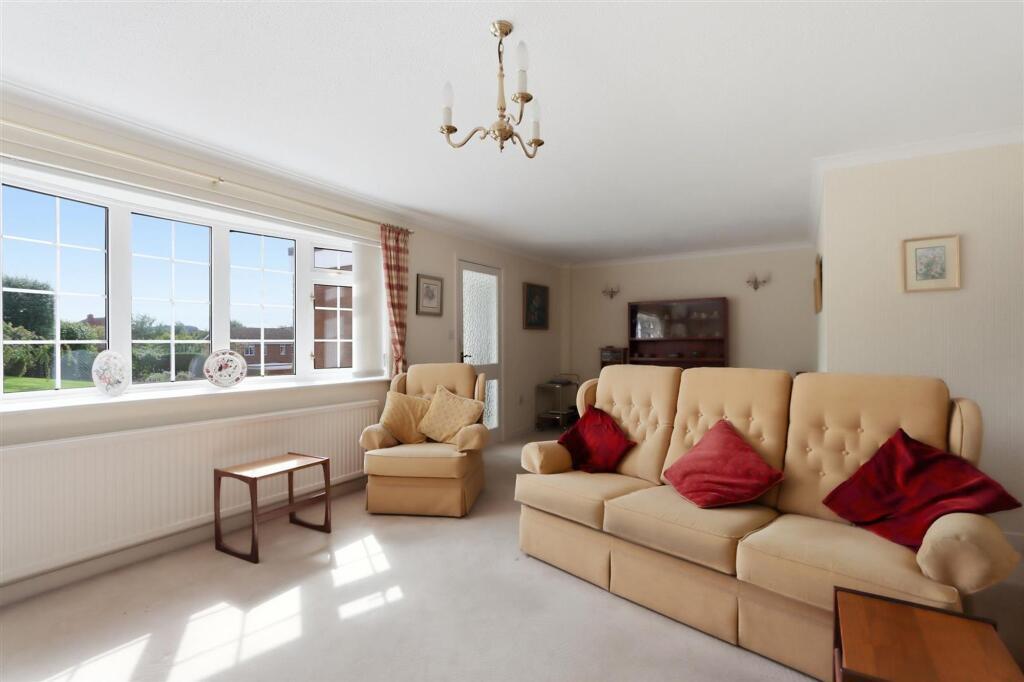 House in Sheffield - More