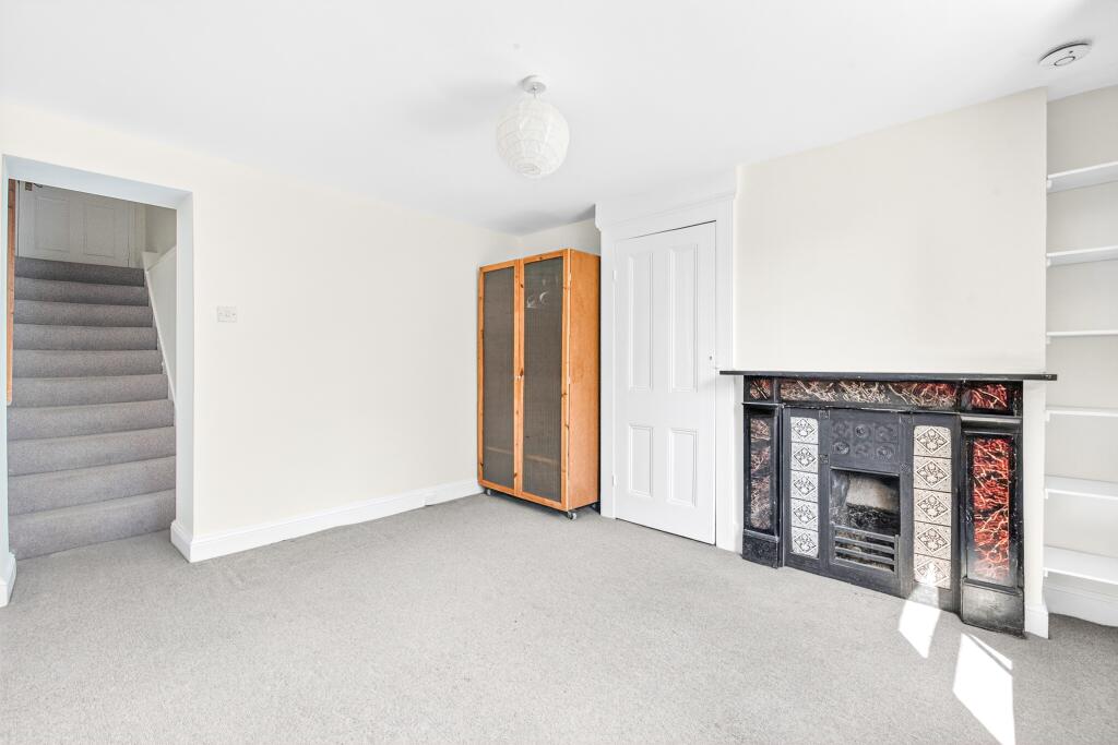 2 bedroom terraced house for rent