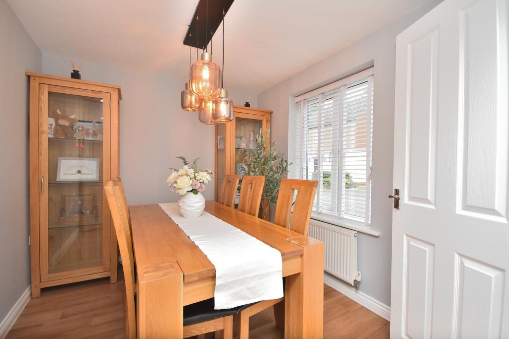 House in Northampton, Billing - View 4