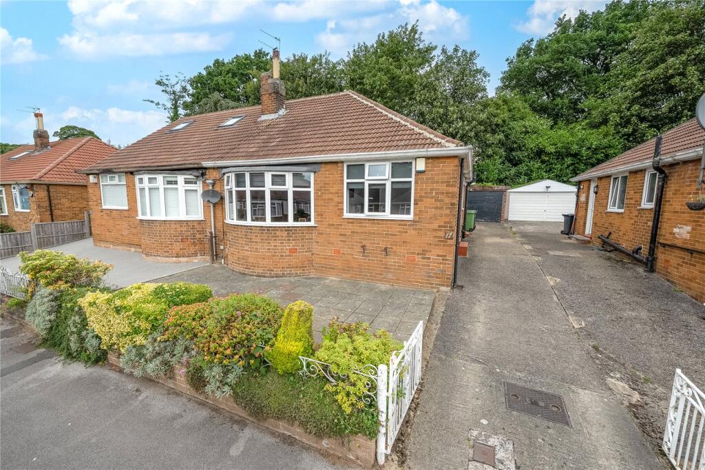 2-bed semi-detached on High Moor Crescent, Leeds, West Yorkshire, £289,950