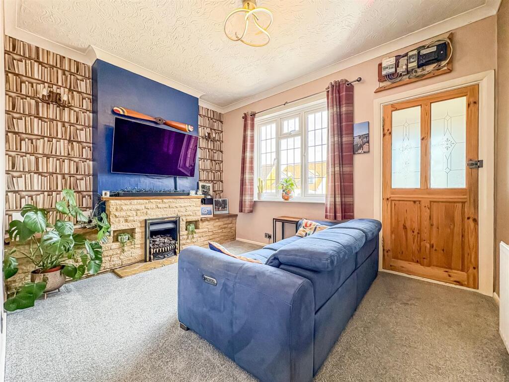 Bullwood Road, Hockley photo 3