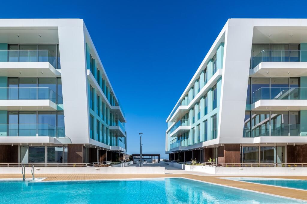 Main image of property: Leiria, São Martinho do Porto