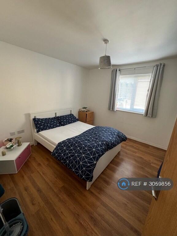 Main image of property: Varcoe Gardens, Hayes, UB3