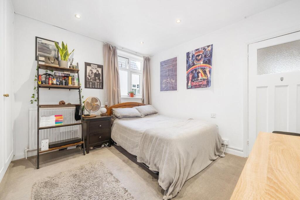 Apartment in London - View 4