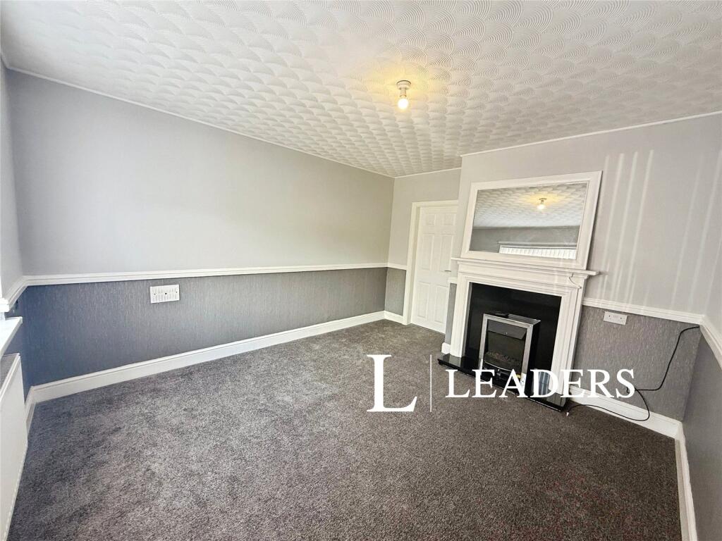 House in Stoke-on-Trent - View 2