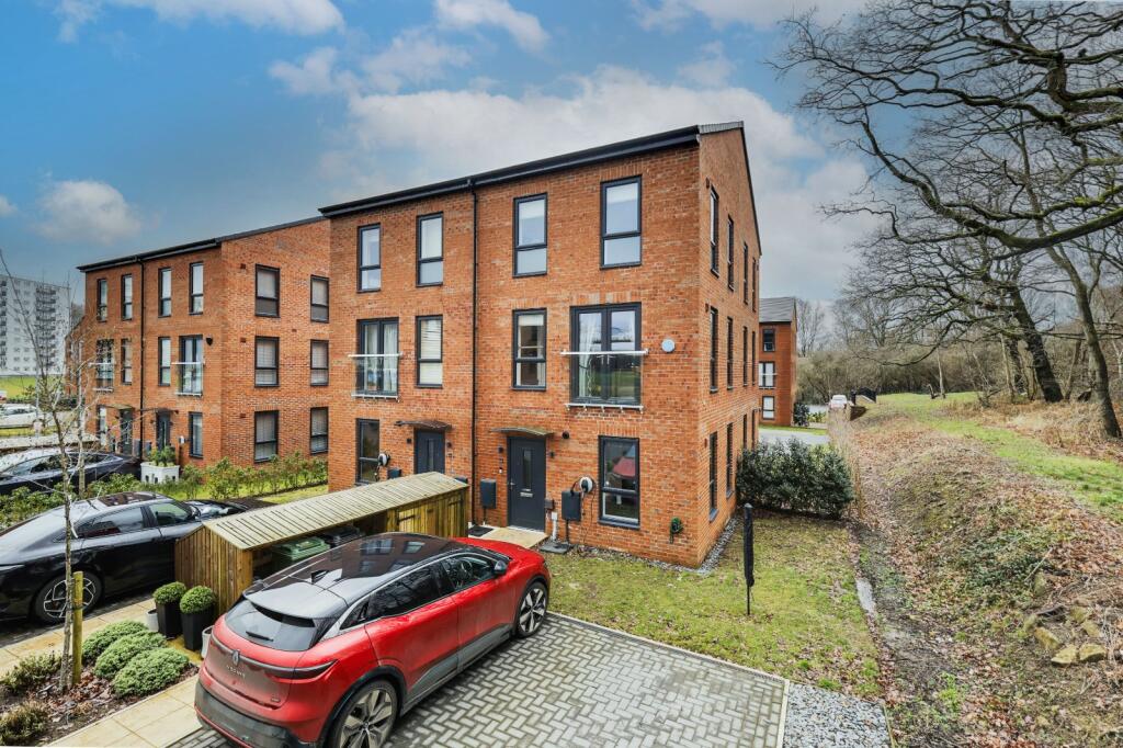 Main image of property: Copper Beech Court, Leeds, West Yorkshire, LS16