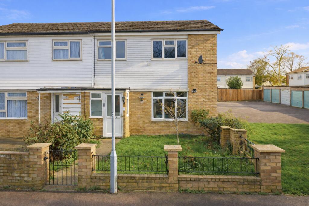 Main image of property: Kitchener Close, St. Albans, Hertfordshire, AL1