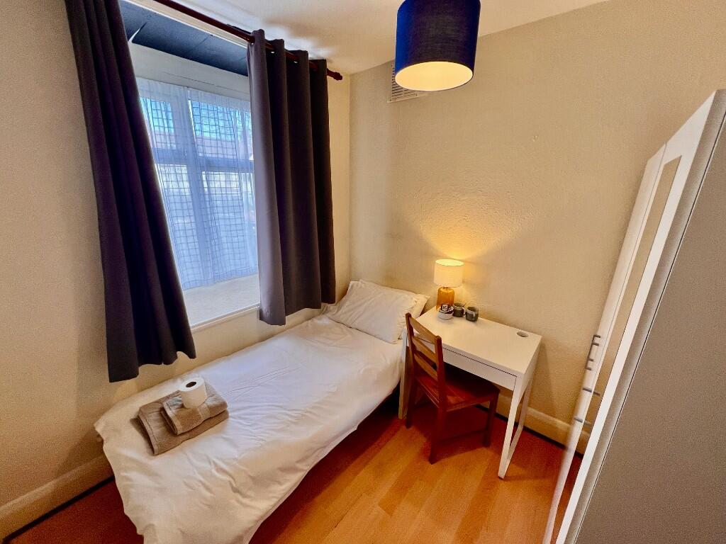 Main image of property: Boston Manor Road, Brentford, Middlesex, TW8