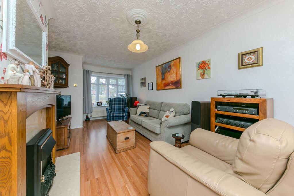 House in Stoke-on-Trent, Newstead - View 4