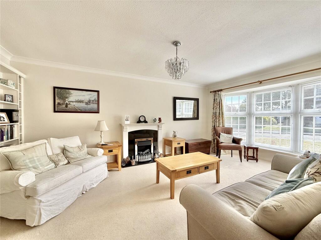 House in Eastbourne, East Sussex - View 2