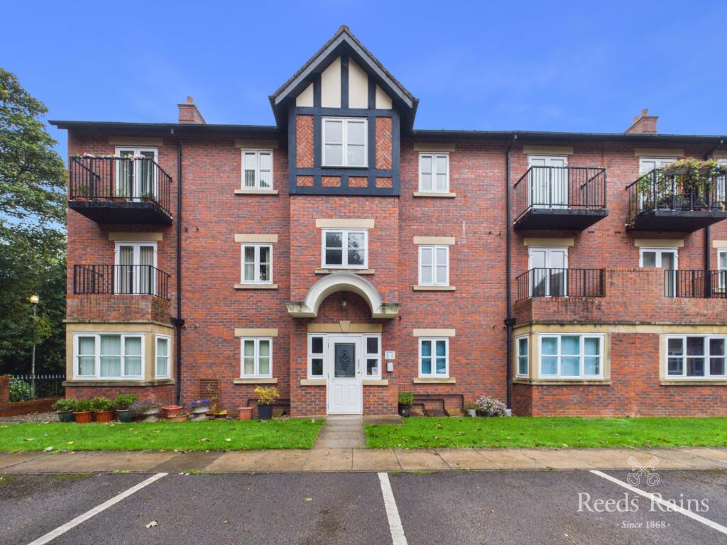 Main image of property: Fenby Gardens, Scarborough, North Yorkshire, YO12