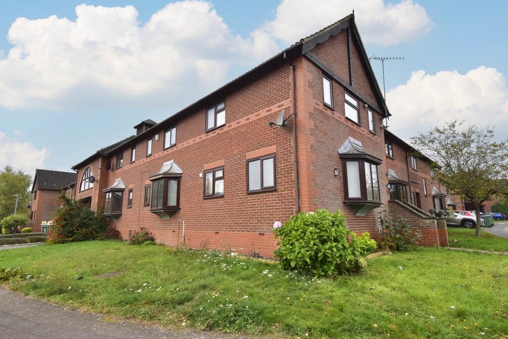 Main image of property: Appletree Walk, Watford