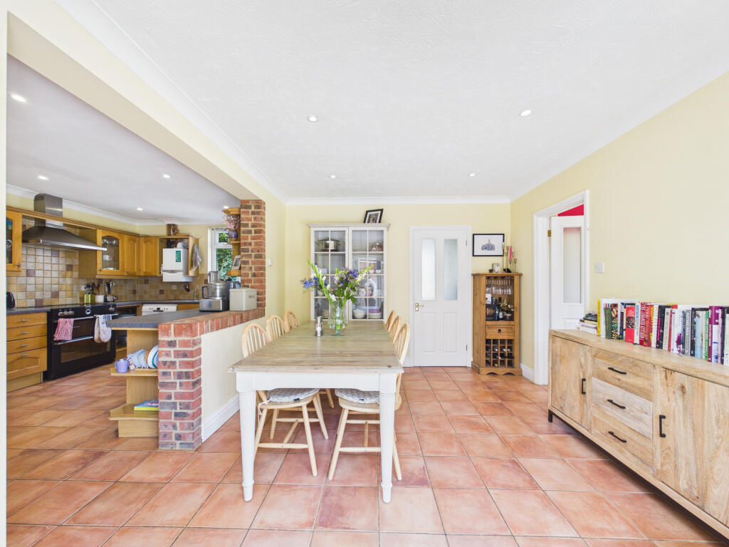 Parkview, Longwick Road, Princes Risborough, Buckinghamshire photo 3