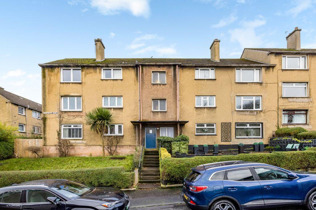 Main image of property: 24/4 Pirniefield Bank, Leith Links, EH6 7QH