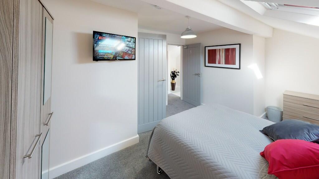 House in Lancaster - View 3