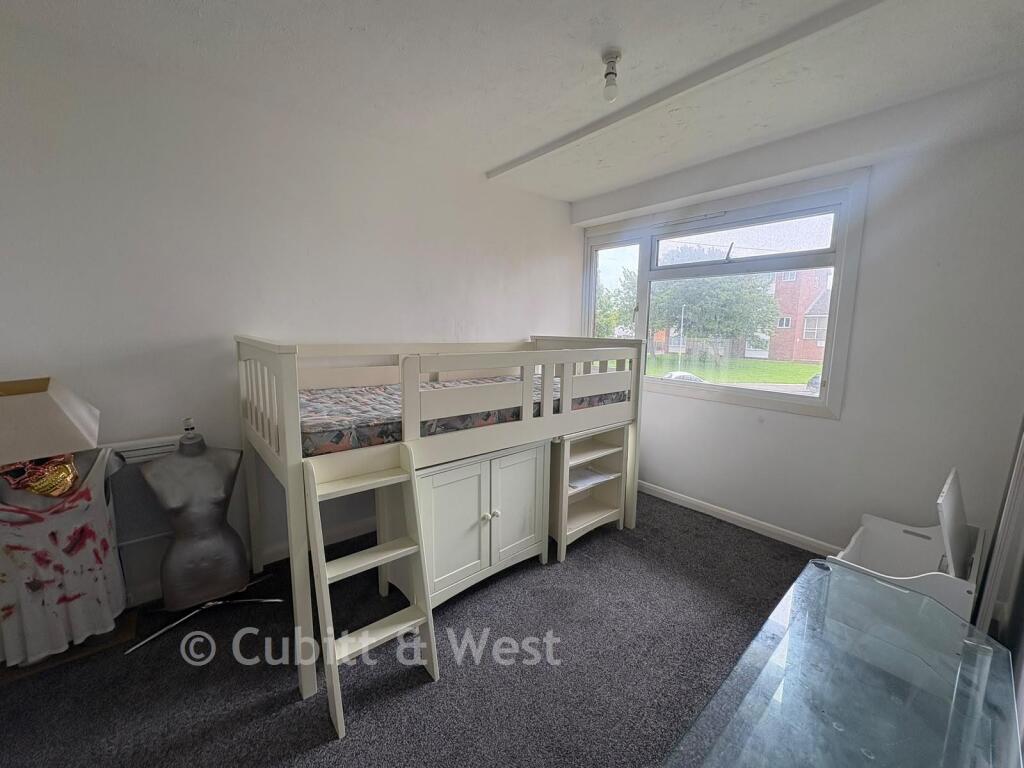 Apartment in Portsmouth - View 5