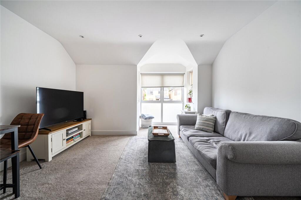 Apartment in Oxford - More