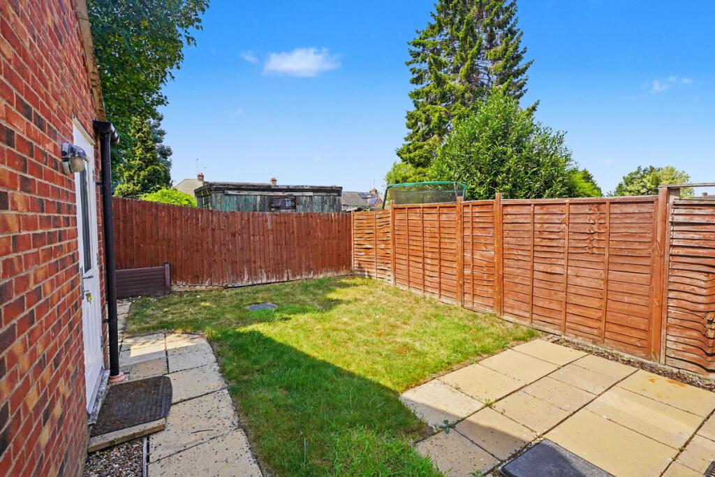 Chestnut Close, Milton Malsor, Northampton, NN7 3HJ - View 3