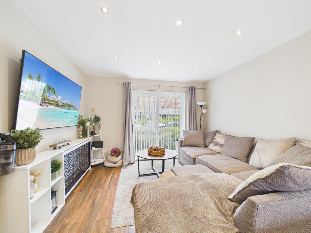 Apartment in Liverpool - View 4