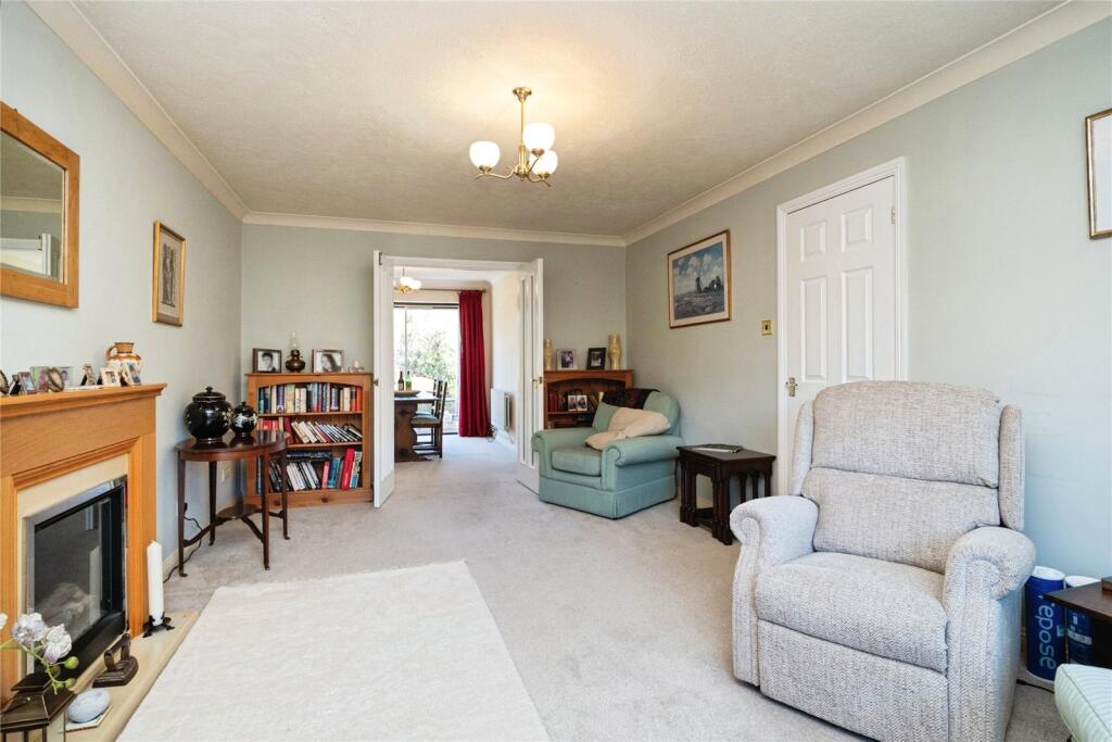 Mill Rise, Robertsbridge, East Sussex, TN32 photo 3