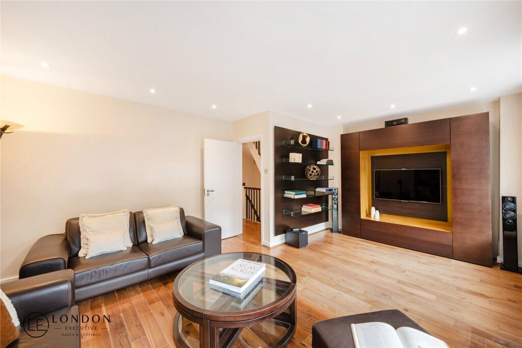 Main image of property: Radnor Place, London, W2