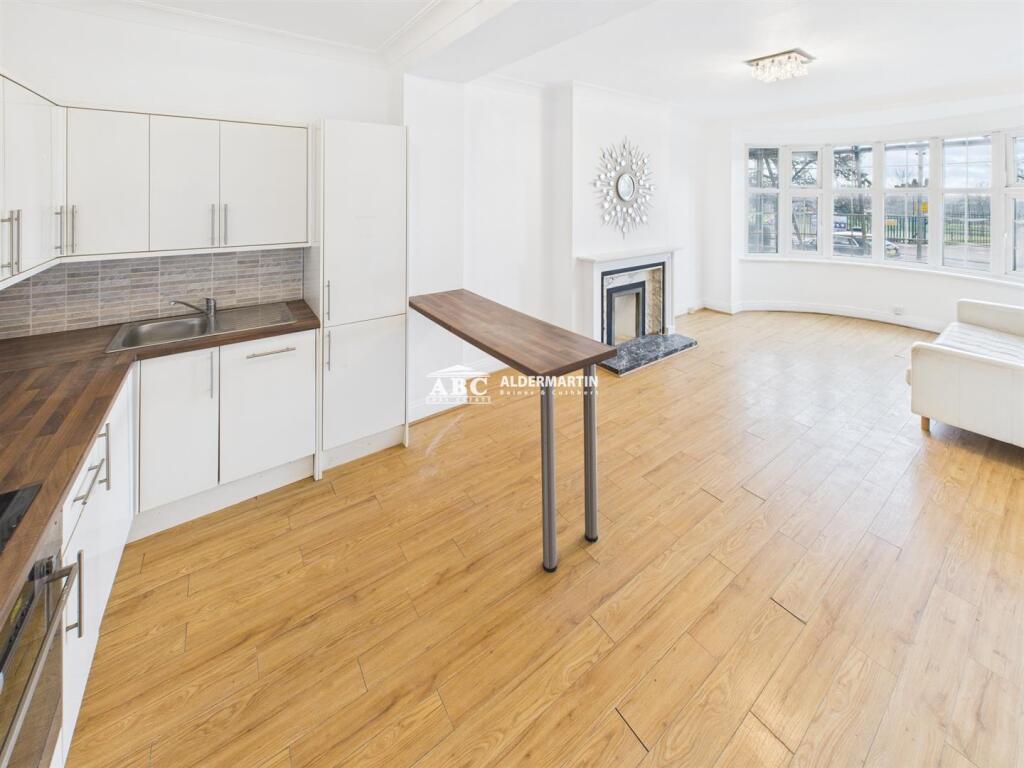 Main image of property: Quadrant Close, Hendon, London