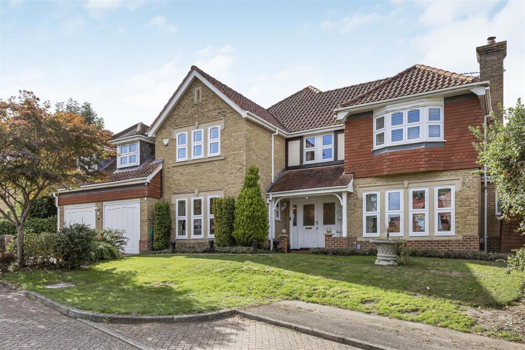Main image of property: Poets Gate, Goffs Oak, EN7