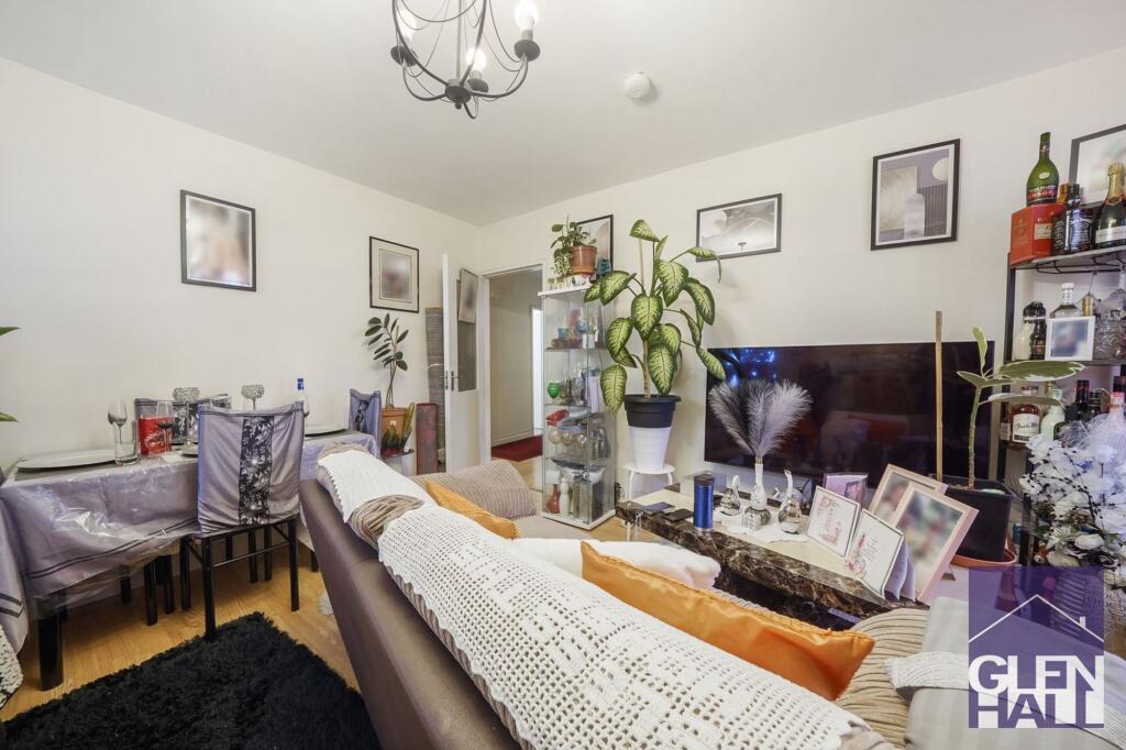 Highview Gardens, Swinson House, N11 - View 2