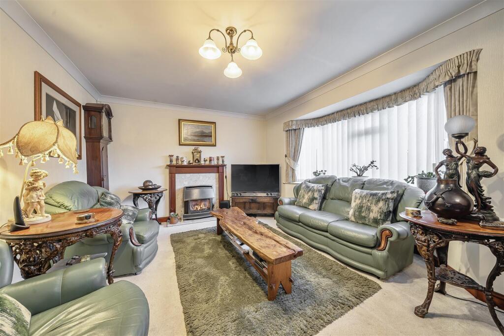 Aspen Grange, Weston Rhyn, Oswestry photo 3